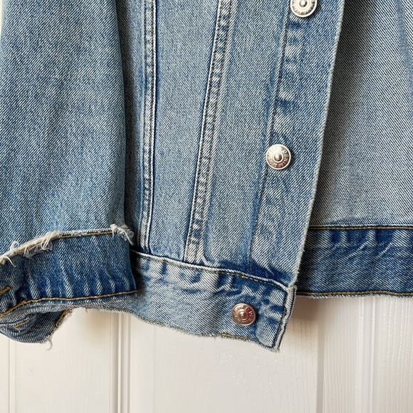 Jean jacket - Picture 4 of 6